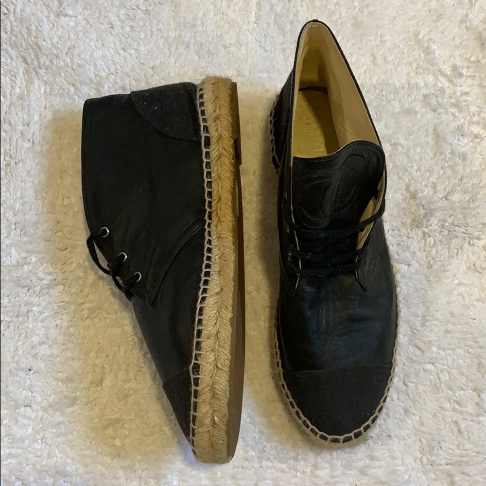 High top Chanel Eapadrilles - Picture 2 of 5